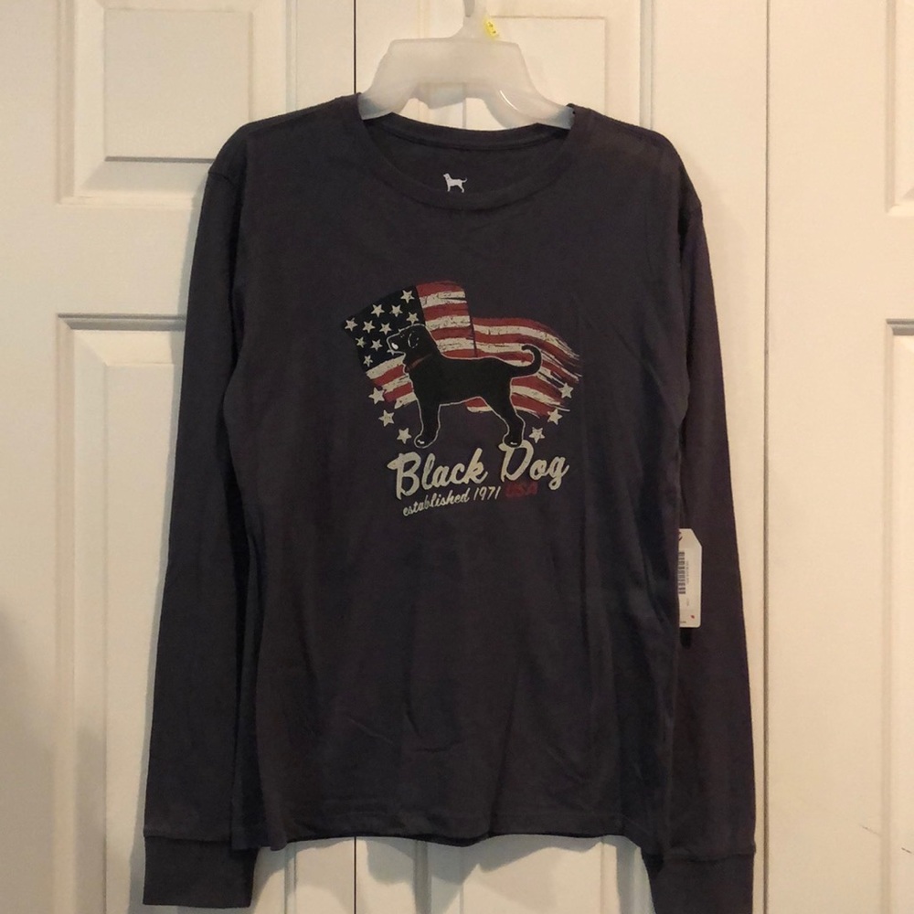 The Black Dog dark gray with long sleeves shirt